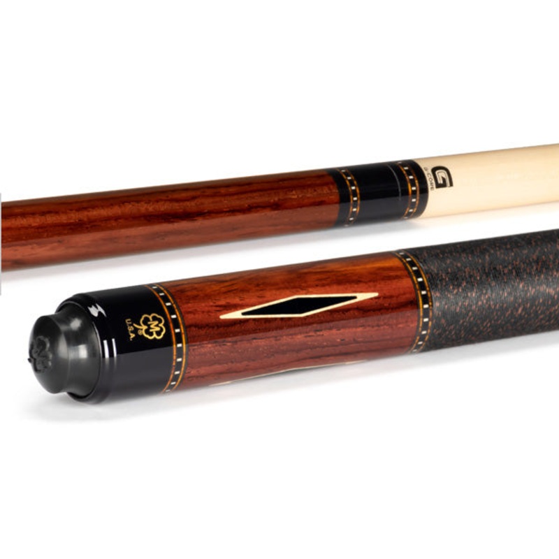 McDermott G302C3 November 2021 Cue of The Month + Case