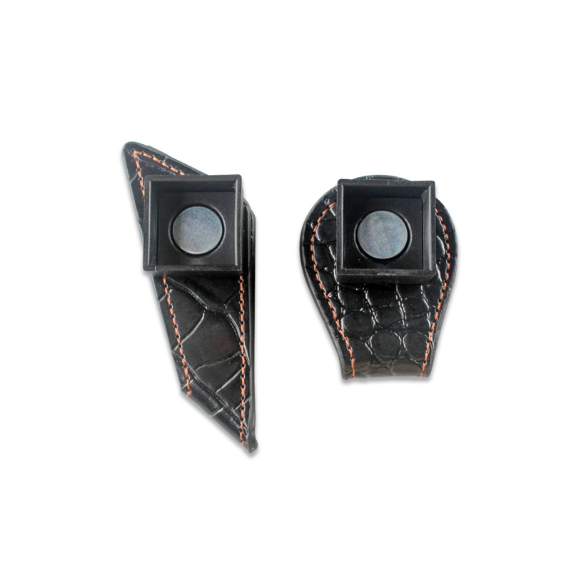 magnetic  Leather snooker / pool cue chalk holder with belt clip